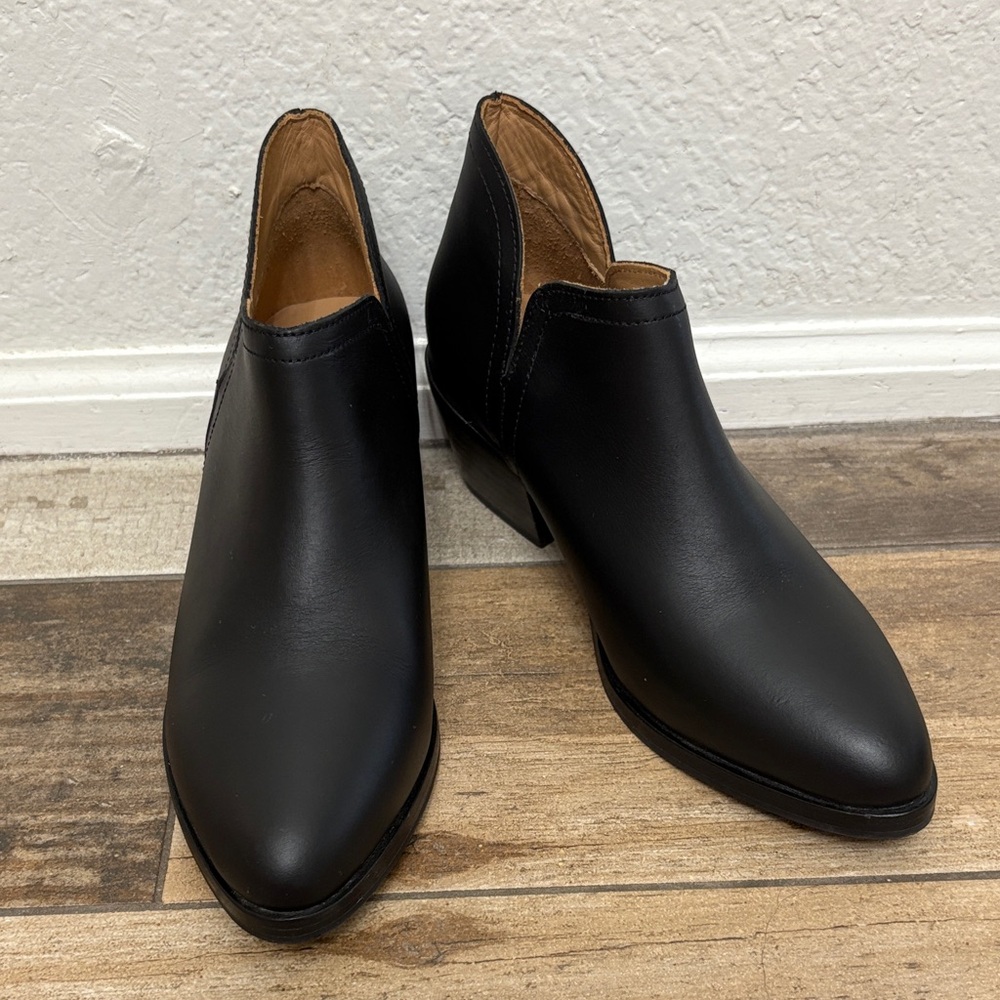 Nisolo Mia Everyday Ankle Bootie